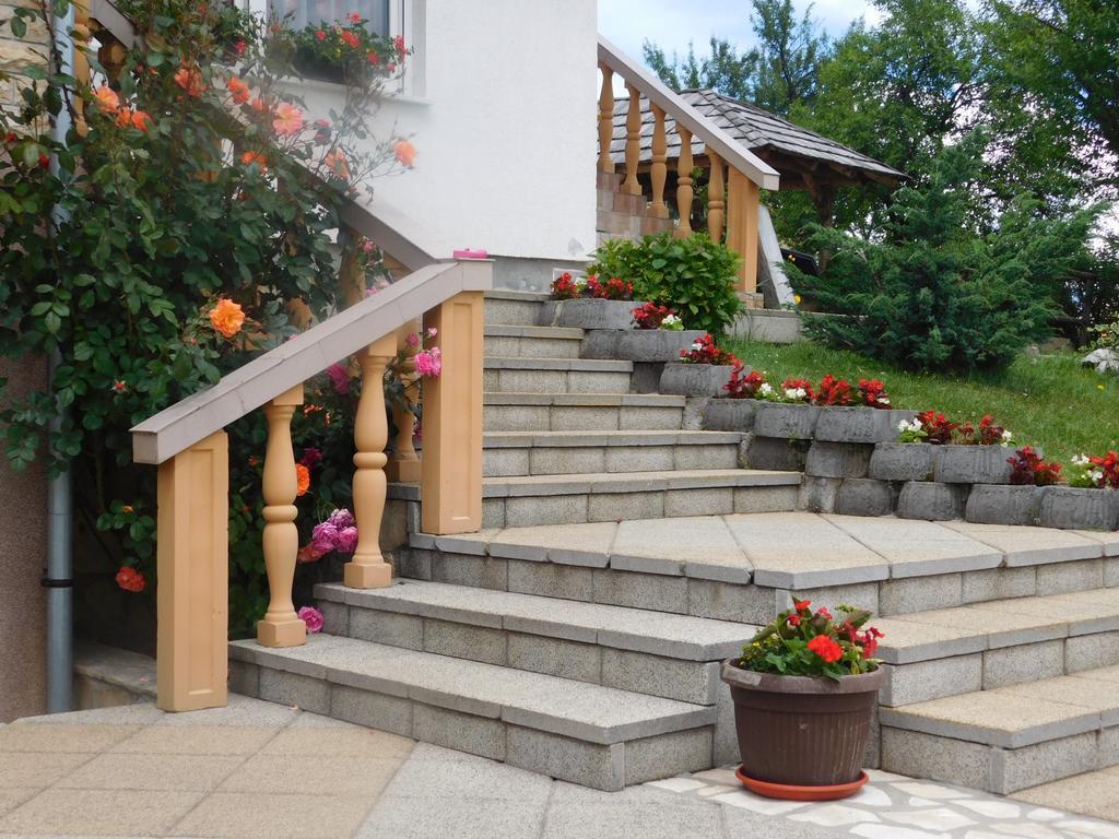 Guesthouse Sara Grabovac  Luaran gambar