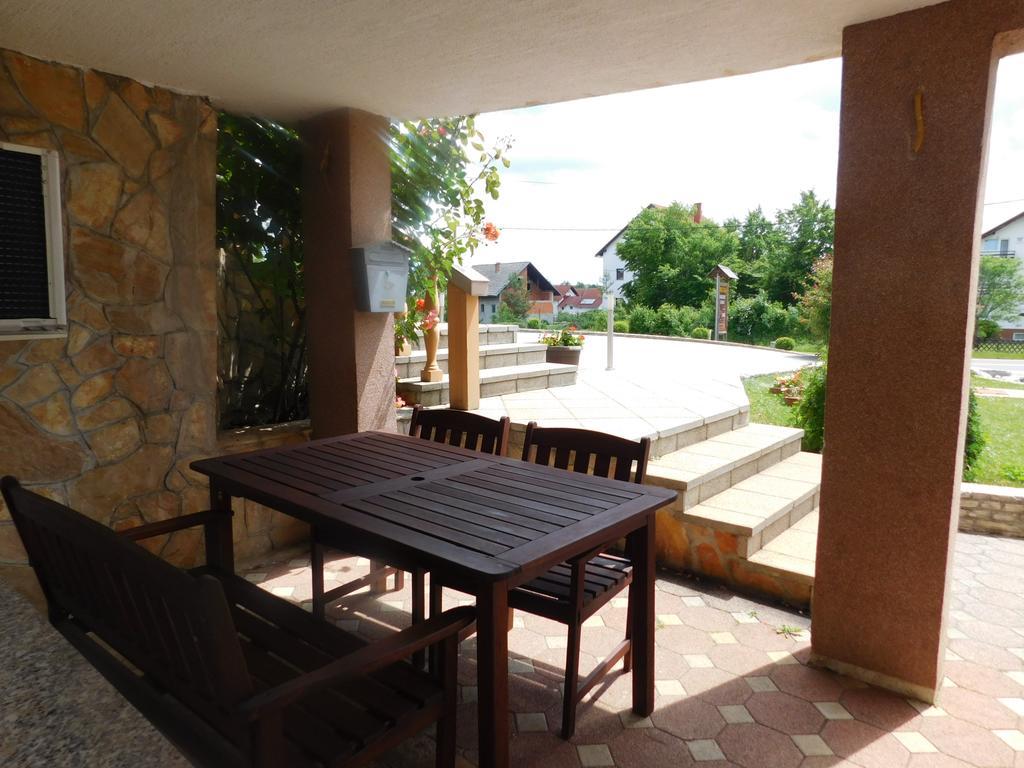 Guesthouse Sara Grabovac  Luaran gambar